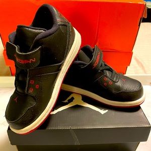 Jordan 1 Flight Low Sneakers Size 10c